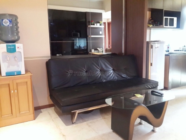 Royal Medit tipe 2+1bed 53,5m2 furnsih bagus lengkap bersih harga OK, Central Park, Jakarta Barat