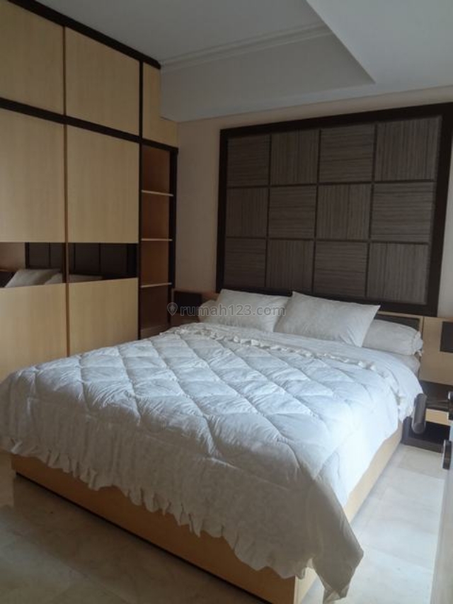 APT ROYAL MEDITERANIA GARDEN FULL FURNISH 2BR, Tanjung Duren, Jakarta Barat