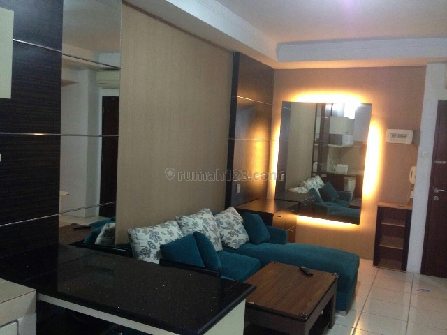 Medit 2 tipe 3+1bed 70m2 Furnish view pool harga bagus utk invest n tinggal, Tanjung Duren, Jakarta Barat