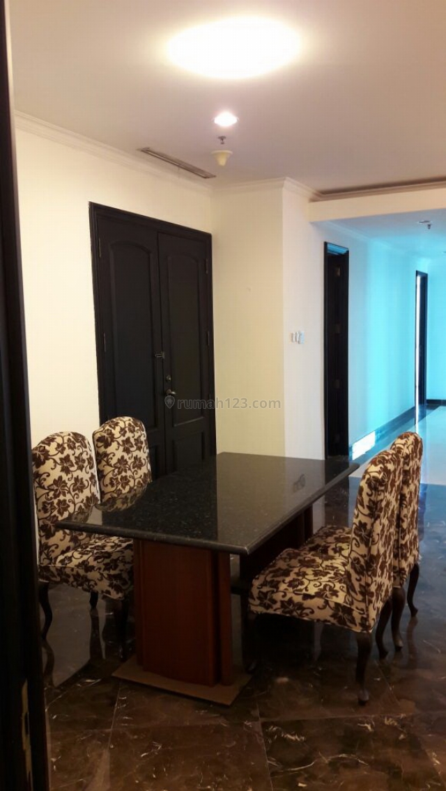 Apartemen Bellagio Mansion, Jl. Mega Kuningan, Setiabudi, Jakarta Selatan, Lokasi sangat strategis, Setiabudi, Jakarta Selatan