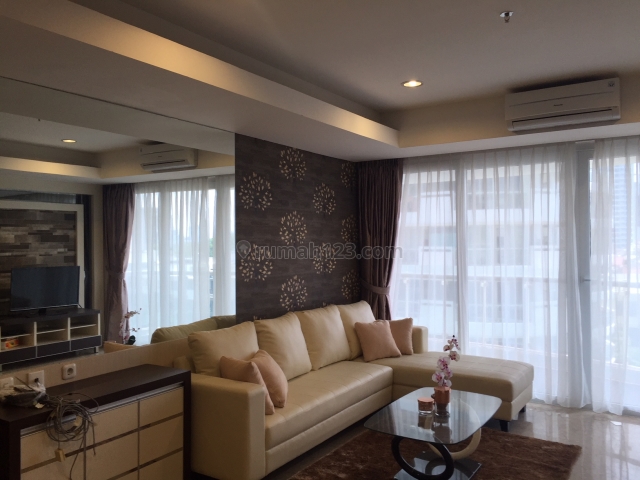 Royale SpringHill 2+1BR Furnished Luas 196m2 View Pool #VR210, Kemayoran, Jakarta Pusat