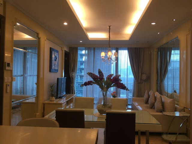 Apartemen Residence 8 Mewah dan Bagus, Senopati, Jakarta Selatan