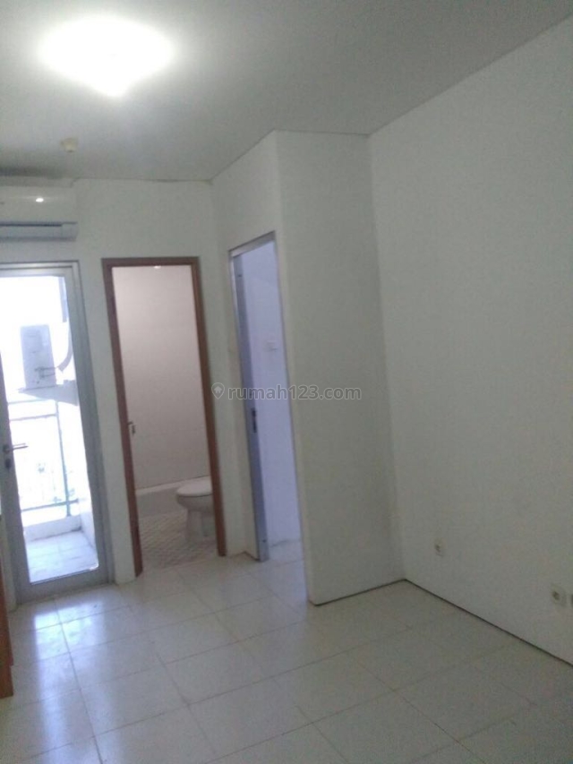 Apartemen SEMI FURNISHED Gunawangsa Manyar Tower A Harga MURAAH Masih NEGOO, Sukolilo, Surabaya