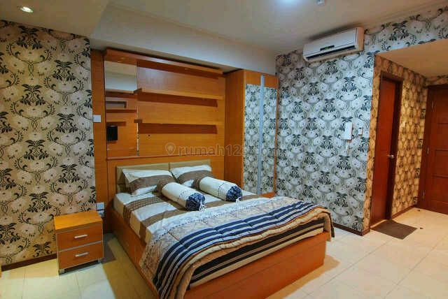 Royal Mediterania garden tipe studio, S Parman, Jakarta Barat
