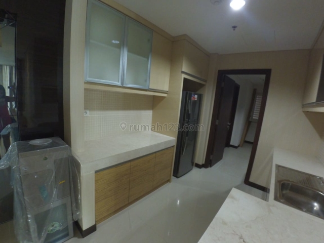Apartemen ST Moritz Tower Ambassador 3 BR Furnished Siap Huni, Puri Indah, Jakarta Barat