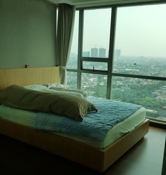 Apartemen St. Moritz (Puri Indah) 2BR+1 Furnished Tower New Royal, Puri Indah, Jakarta Barat