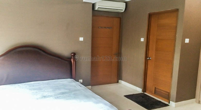 Apartemen Hamptons park, Cilandak, Jakarta Selatan