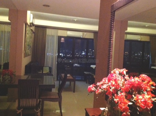 Penthouse Hamptons Park, Tower C, South Jakarta, Spectacular Golf View, Fully Furnished, Cilandak, Jakarta Selatan