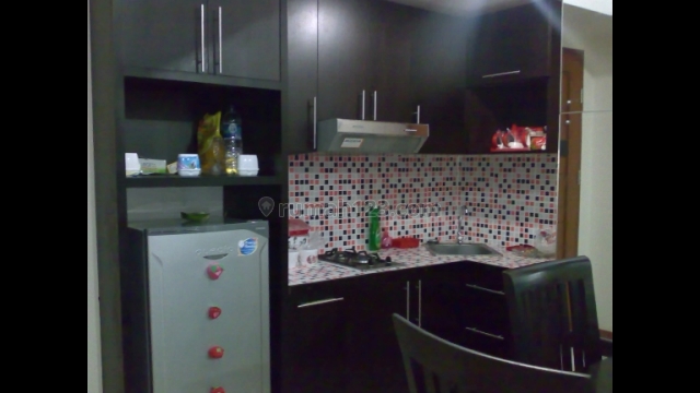 Apartemen Marbella Kemang 2+1 BR harga 8 juta, Kemang, Jakarta Selatan