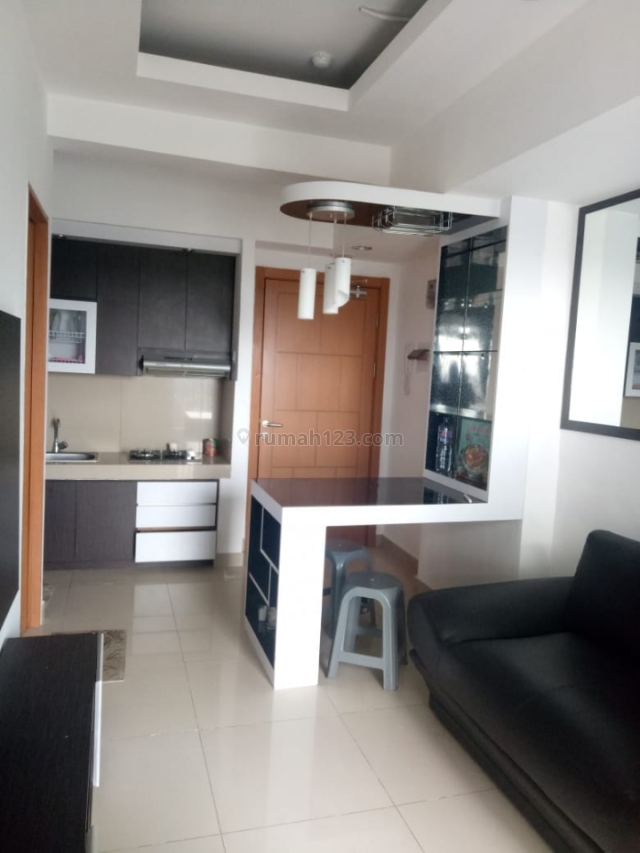 Apartemen Murah The Nest 2 Bed Room Full Furnished hanya dengan 3.5 juta / bln, Meruya, Jakarta Barat