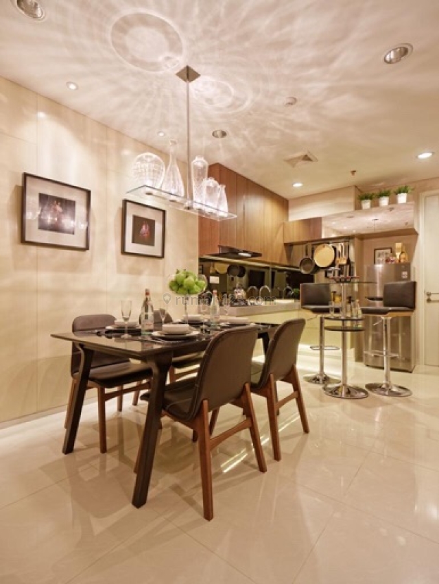 BEST DEAL EVER Apartemen Paddington 3 BR LOFT , 2 Lantai. Fully Furnished, Siap Huni. PEMBELIAN KHUSUS BULAN INI DAPATKAN POTONGAN SAMPAI DENGAN 100 JUTA, Alam Sutera, Tangerang