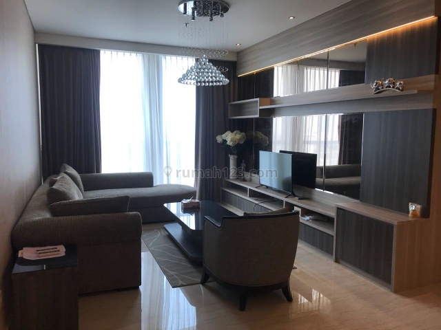 Apartemen Pakubuwono House 2BR+1 Full Furnished Middle Floor, Pakubuwono, Jakarta Selatan