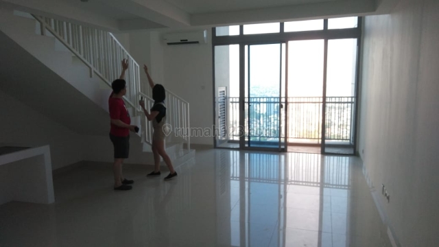 SOHO Residence Super Murah!! 2BT Luas 120m2 Type Ebony, Central Park, Jakarta Barat