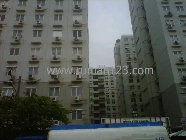 Apartemen disewakan siap huni dilokasi strategis *2323-JAH*, Cengkareng, Jakarta Barat