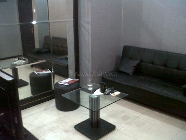Apartemen Cosmo Mansion 1BR Full Furnished Middle Floor, Tanah Abang, Jakarta Pusat
