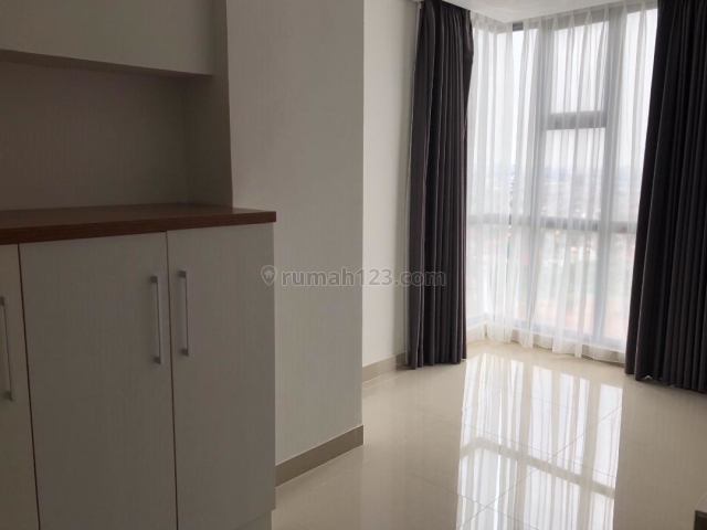The Royal Olive Residence 2KT Corner di Pejaten Jakarta Selatan, Pejaten, Jakarta Selatan
