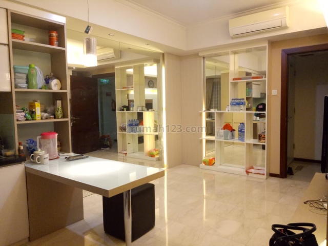Apt. Royal Medit tipe 2+1 Bed Full Furnish mewah & sgt homie, bersih terawat, Central Park, Jakarta Barat