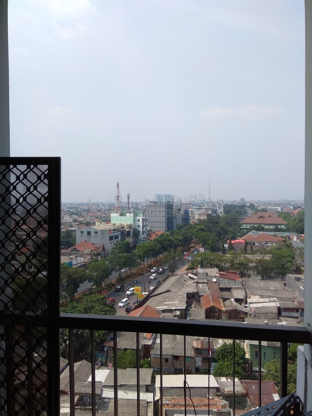Apartemen Cervino Village 2B Semi Furnished Tebet Lantai Sedang, Tebet, Jakarta Selatan
