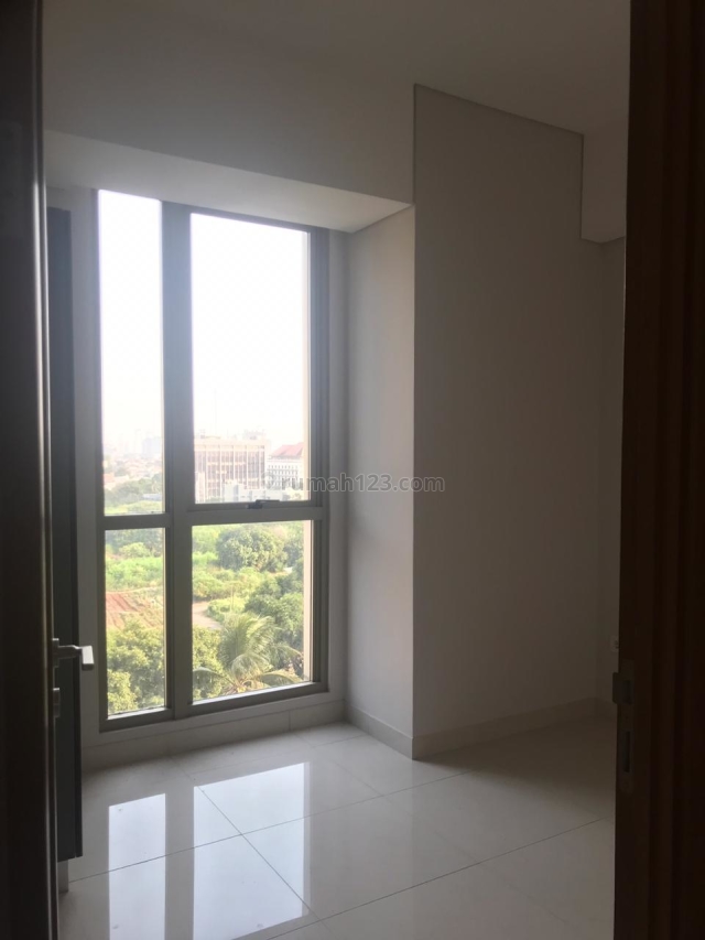 Apartemen Taman Anggrek Residence Luas 44m2 2BR Semi Furnished Harga 55Jt, Taman Anggrek, Jakarta Barat