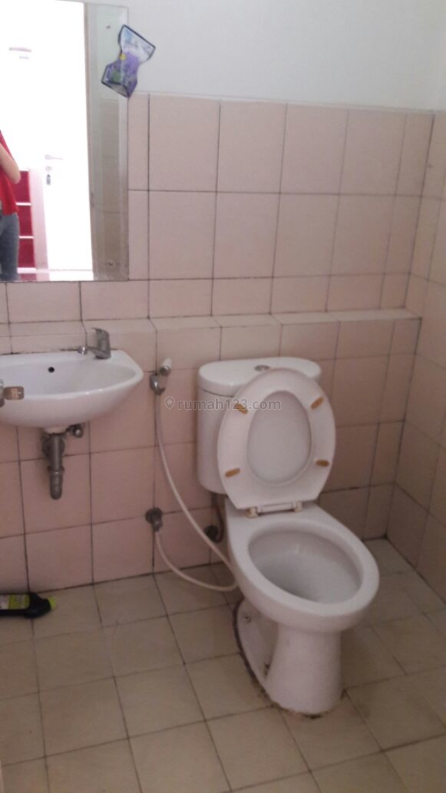 2br PAKUBUWONO TERRACE LANTAI RENDAH, Cipulir, Jakarta Selatan