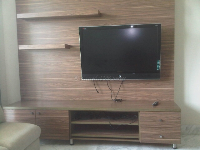 Hunian Cozy Di atas Mall, Senayan, Jakarta Selatan