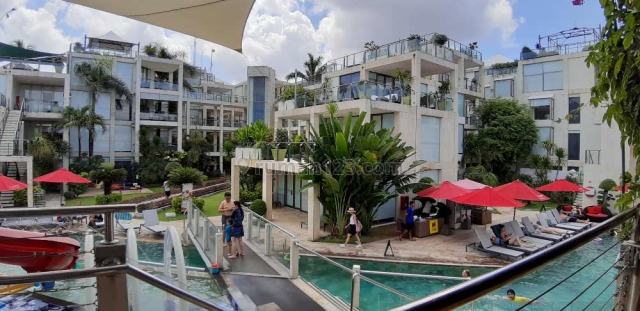 Studio apartment in Furama Exclusive Beachfront Double Six, Seminyak, Seminyak, Badung