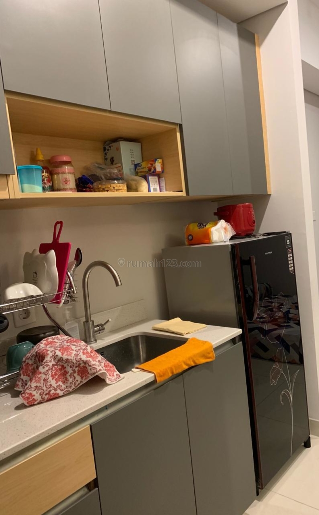 Apartemen Taman Anggrek Residences, Type Studio (26 m2) ,Semi Furnish , Hrg: 850 Jt Nego , Jakarta Barat, Taman Anggrek, Jakarta Barat