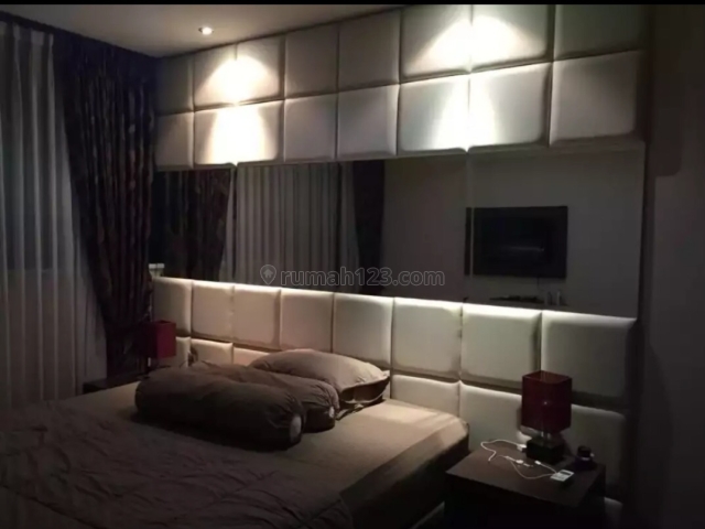 Apartemen Lavande Unit Renovasi 2 BR Jadi 1 BR Lantai Tinggi, Tebet, Jakarta Selatan
