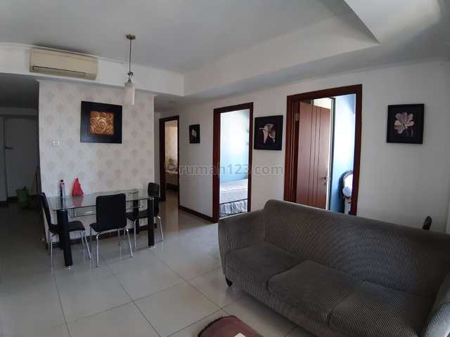 Di kan Apartemen Water Place Tower A, Pakuwon Indah, Surabaya