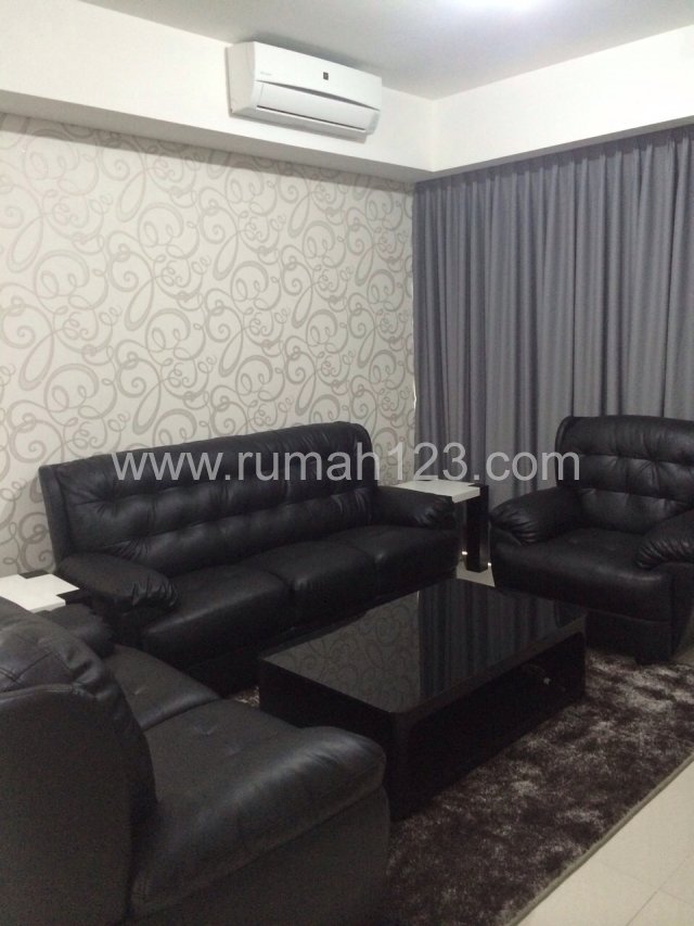 Apartemen St Moritz Tower Royal 3 Br Furnished, Puri Indah, Jakarta Barat