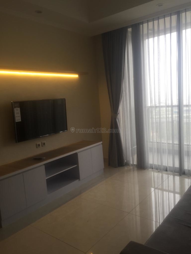 Condominium Taman Anggrek Residence 2+1 uk 99m2 Fully Furnish Brand New, Taman Anggrek, Jakarta Barat