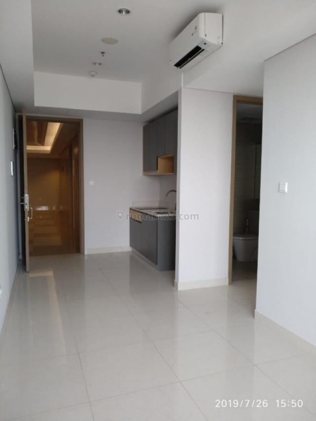 Taman Anggrek Residences 3BR lantai rendah brand new tower D, Taman Anggrek, Jakarta Barat