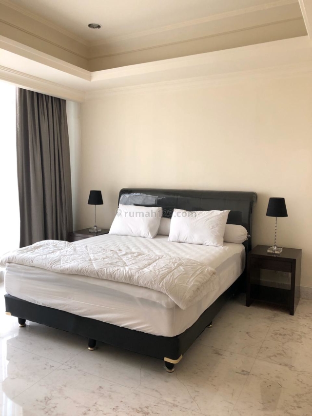 Apartment Botanica Tower 1 type C, Simprug, Jakarta Selatan