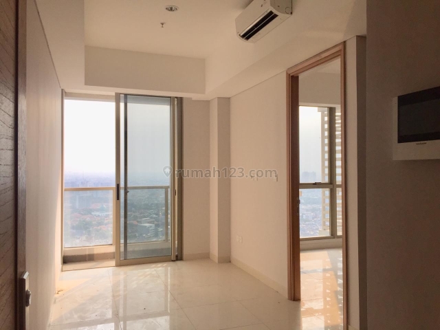 Apartemen Taman Anggrek Residence Luas 38m2 1BR Semi Furnished, Taman Anggrek, Jakarta Barat