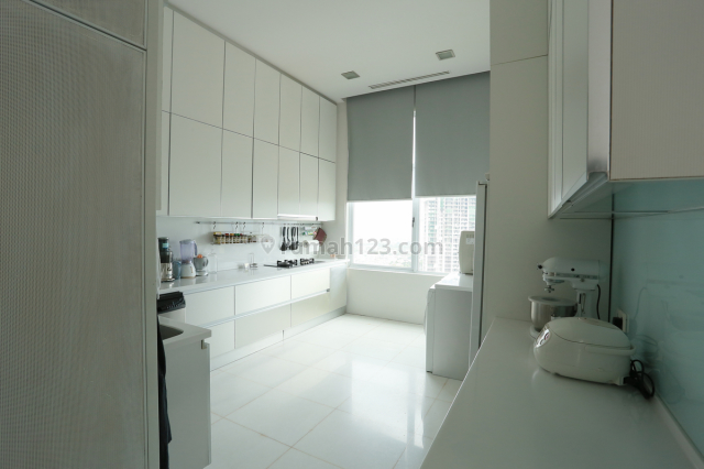 Apartemen The kensington 2 Bedroom Kelapa Gading jakarta Utara, Kelapa Gading, Jakarta Utara