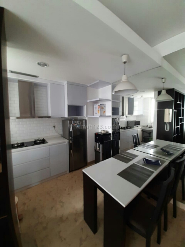 Apartemen Mewah di The Royale Springhill Kemayoran, Kemayoran, Jakarta Pusat