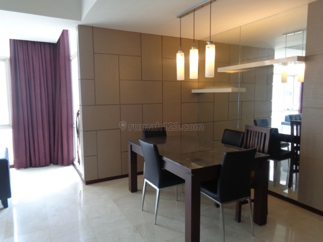 APT ROYAL MEDITERANIA GARDEN 3BR FULL FURNISH, Tanjung Duren Utara, Jakarta Barat