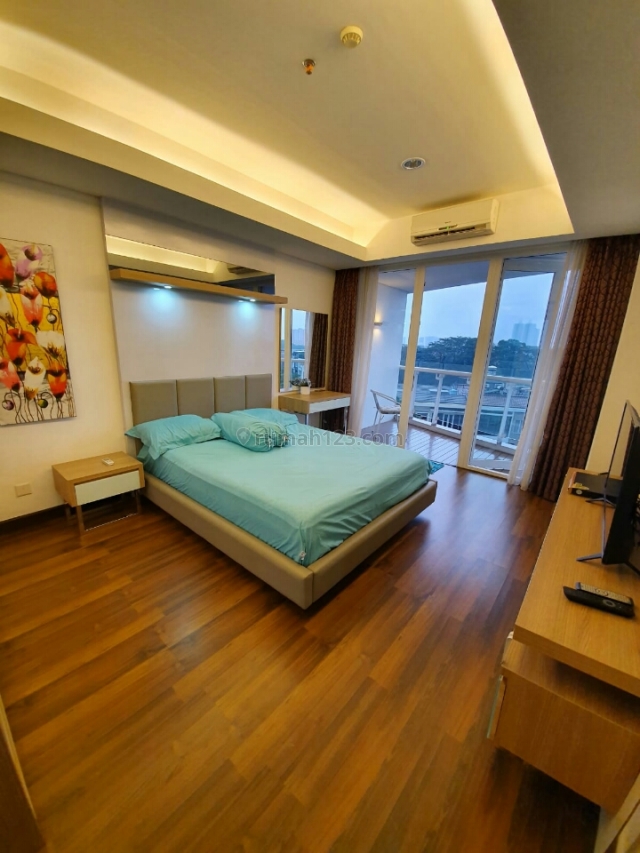 Apartemen Mewah Lokasi Strategis The Royale Springhill Kemayoran, Kemayoran, Jakarta Pusat