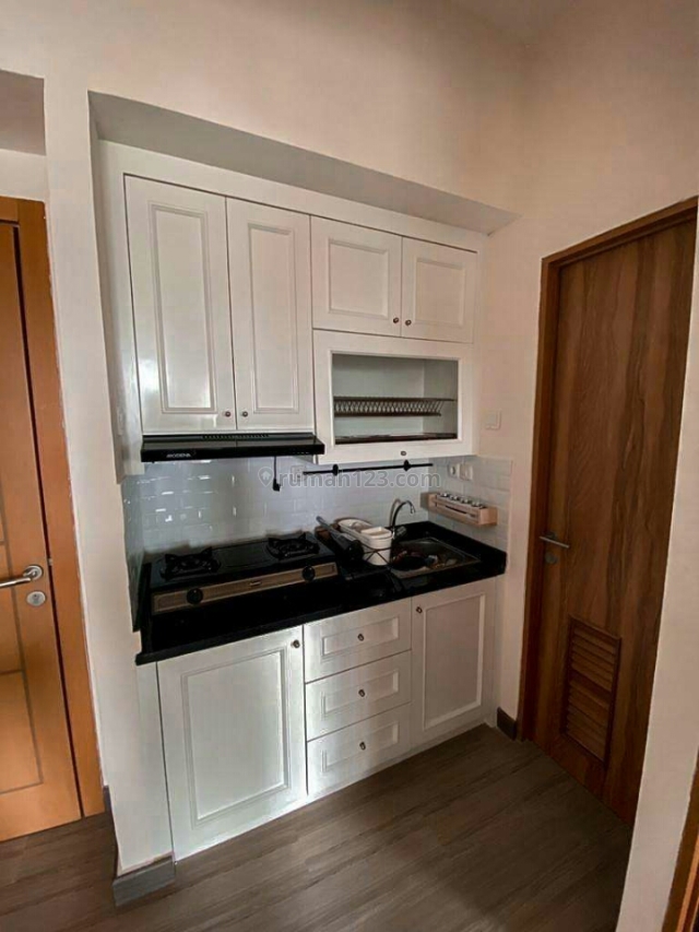 Apartemen The Nest, Karang Tengah, Tangerang