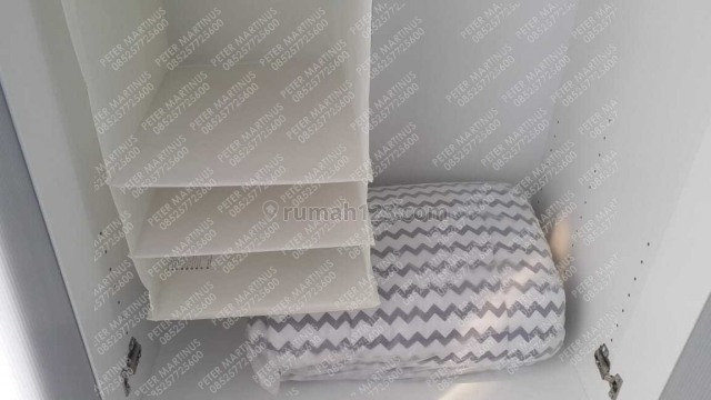 100 JUTAAN! Apt. taman anggrek murah 65sqm 3BR Furnished, Taman Anggrek, Jakarta Barat