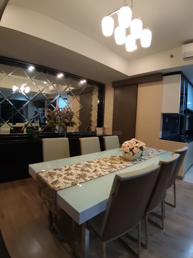Apartemet St. Moritz The Ambasador Suite Tower (148m², 3Kamar), Furnish, di Kawasan Puri Indah, Jakarta Barat., Puri Indah, Jakarta Barat