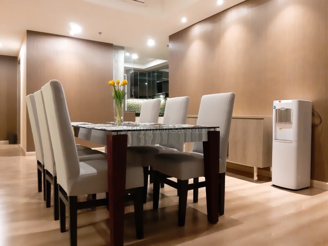 Apartemet St. Moritz The New Preseidential Suite Tower (172m², 3Kamar), Furnish Mewah , di Kawasan Puri Indah, Jakarta Barat., Puri Indah, Jakarta Barat