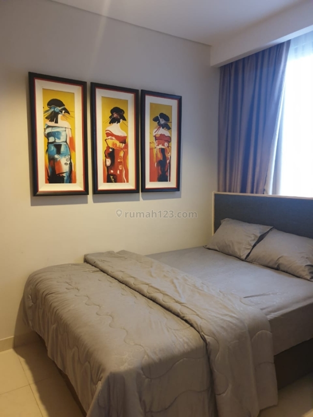 Taman Anggrek Residence Apartemen, Taman Anggrek, Jakarta Barat