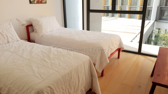 Apartemen mewah di Izzara, TB Simatupang, Jakarta Selatan