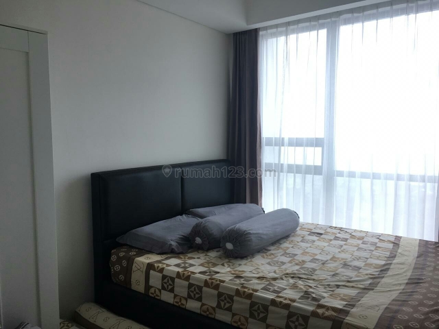 apaterment siap huni di st moritz, Puri Indah, Jakarta Barat
