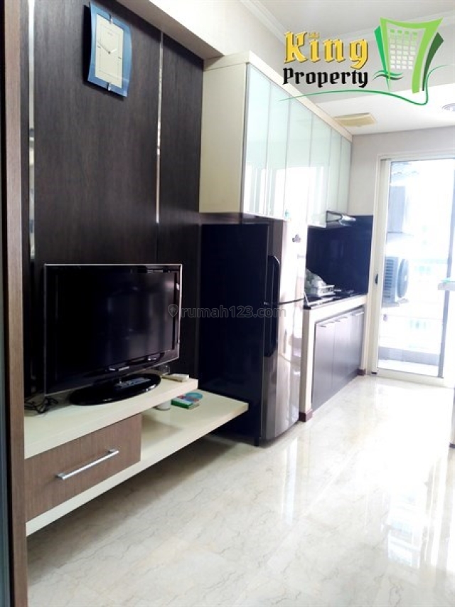 2BR Royal Medit Tanjung Duren Furnish Minimalis Lengkap Bersih Nyaman., Tanjung Duren Selatan, Jakarta Barat