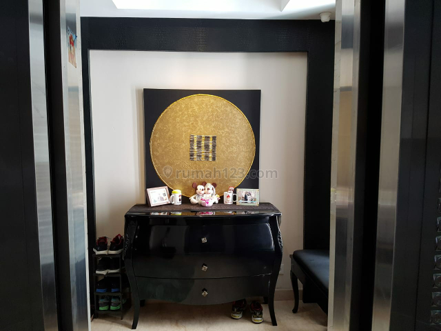 Apartemen Cantik Fully Furnish Siap Huni The Royale Springhill Kemayoran, Kemayoran, Jakarta Pusat