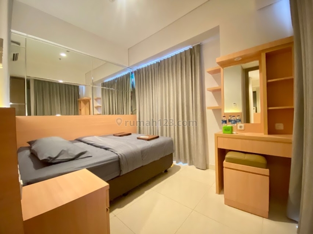 Apartemen Taman Anggrek Residences 2Bedroom Desain Furnished Seperti Hotel, Taman Anggrek, Jakarta Barat