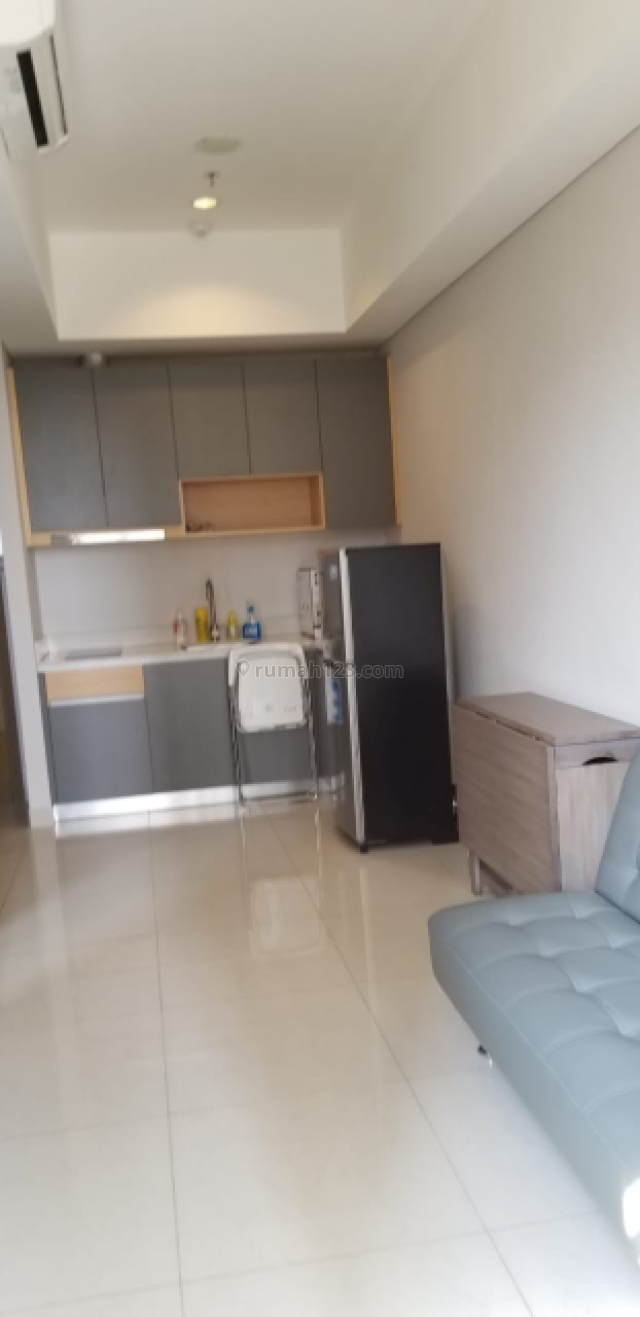 TAMAN ANGGREK RESIDENCES SUITE 1 BEDROOM FURNISHED, Taman Anggrek, Jakarta Barat