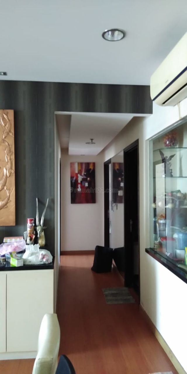 Central Park Residences 3BR 112m2 Furnised 230 jt/ th fee, Tanjung Duren, Jakarta Barat